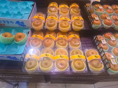 店頭の梨