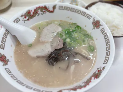 ラーメン-豚骨-九州グルメ