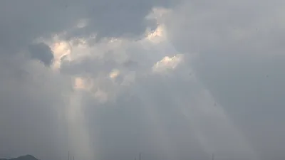 雨後の後光