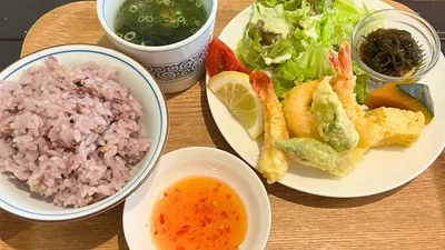 タイトル ランチ