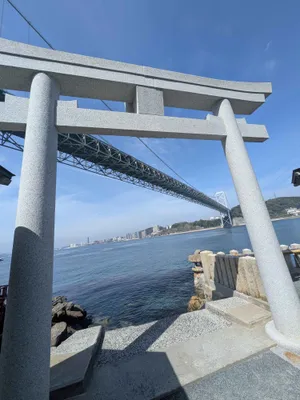 海と鳥居