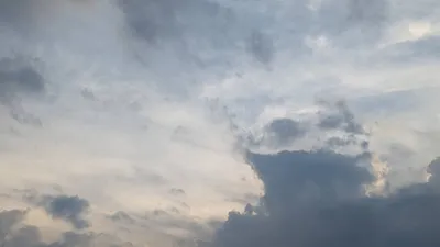 島がありそうな雲(横)