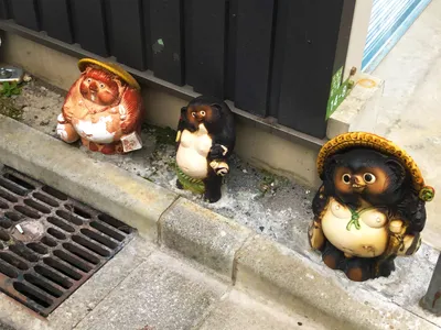 たぬきの置物レタッチ済み